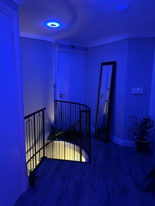 The Exclusive Jacuzzi Apartment برمنغهام المظهر الخارجي الصورة
